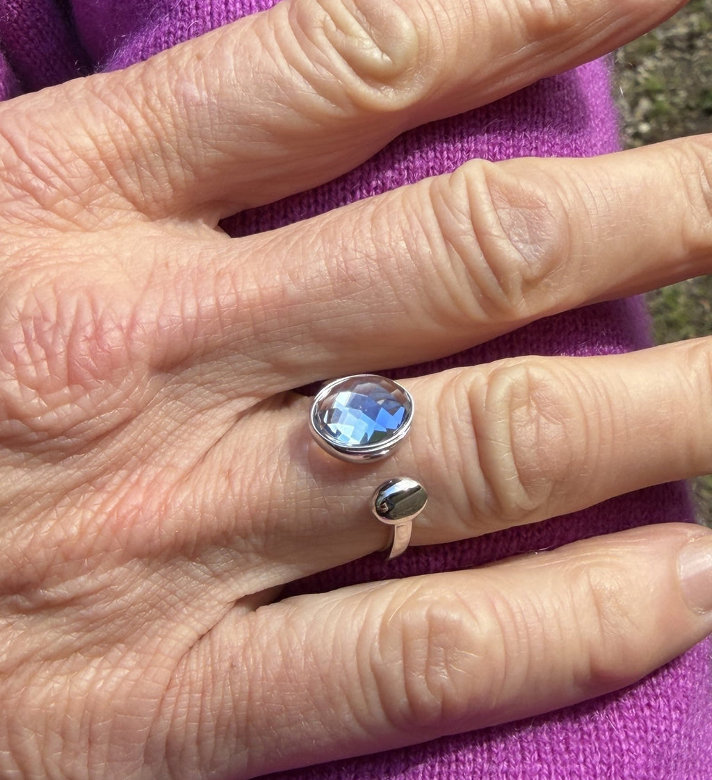 Iris Solo Stone Ring - Reeves & Reeves