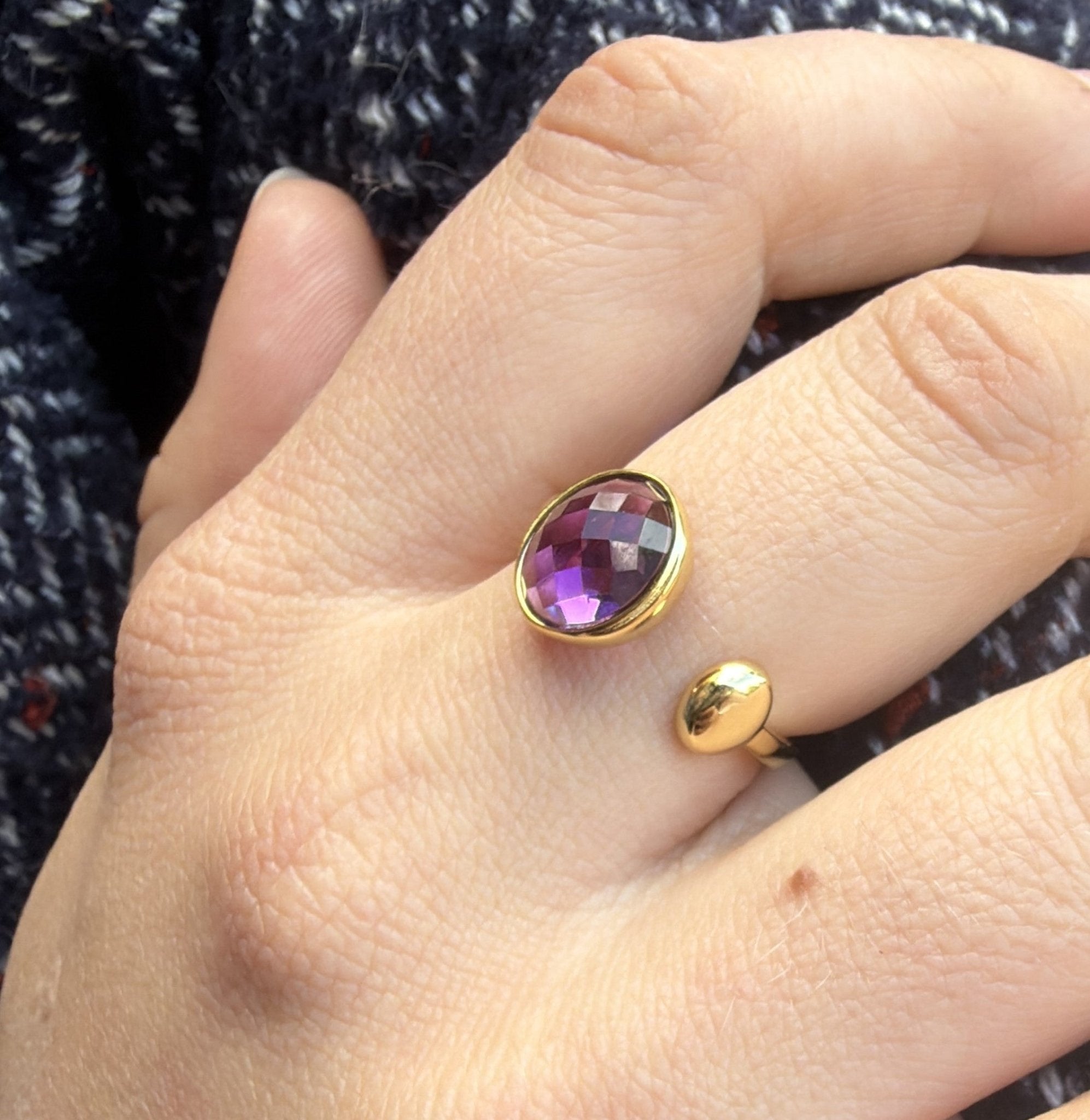 Iris Solo Stone Ring - Reeves & Reeves