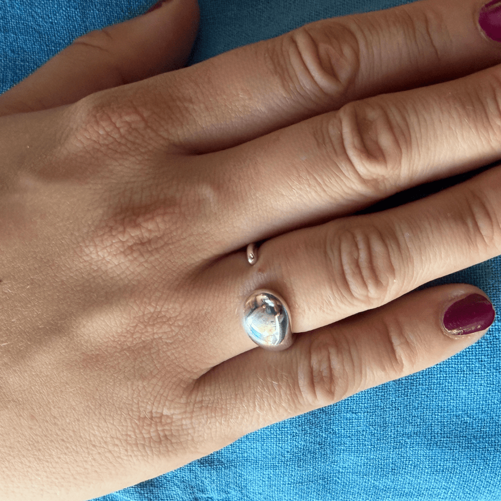 Small Raindrop Ring - Reeves & Reeves