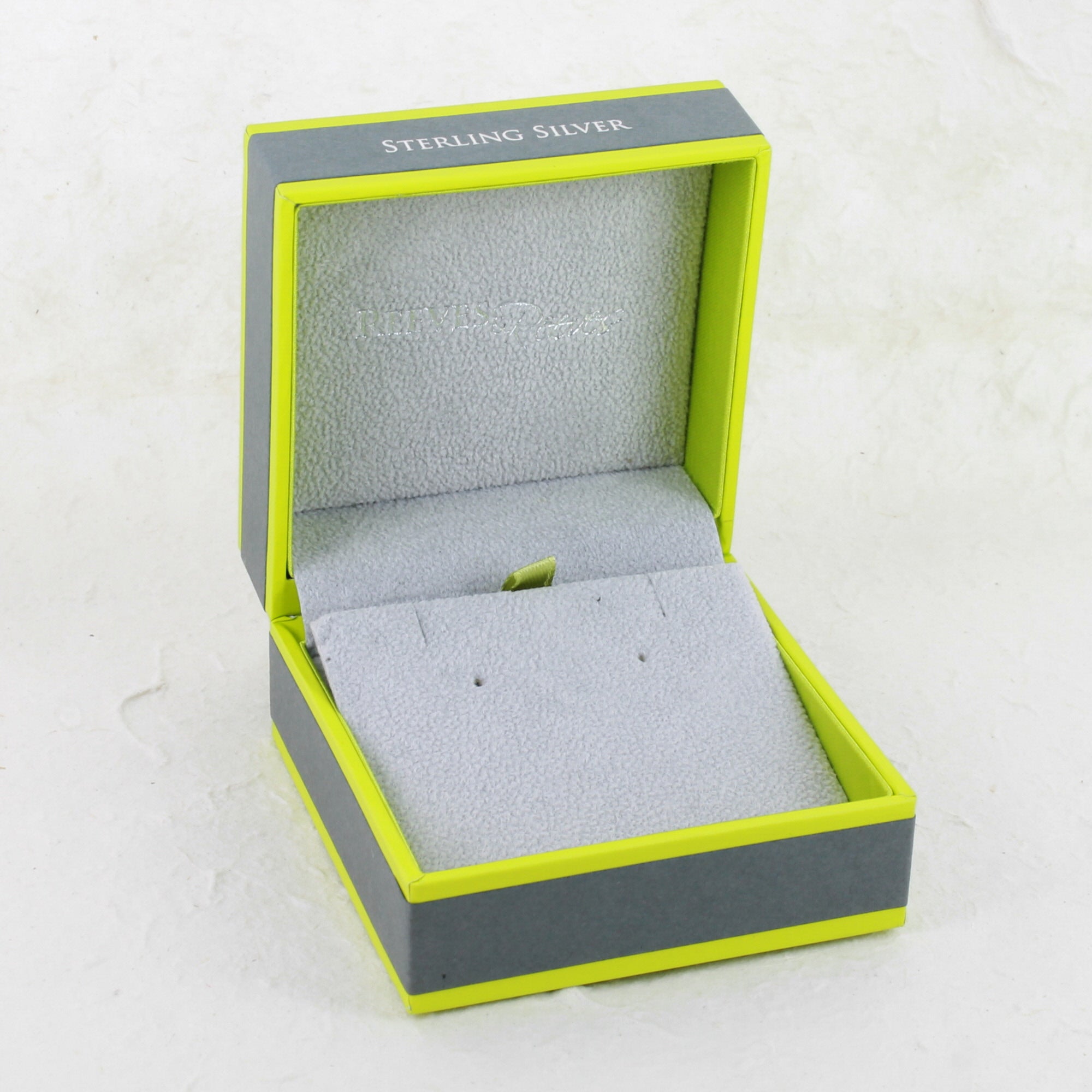 Packaging - Reeves & Reeves