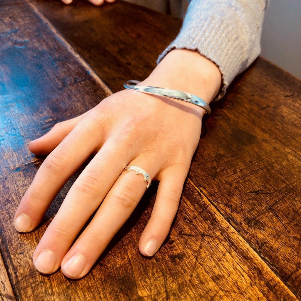 Silver Serene Bangle - Reeves & Reeves