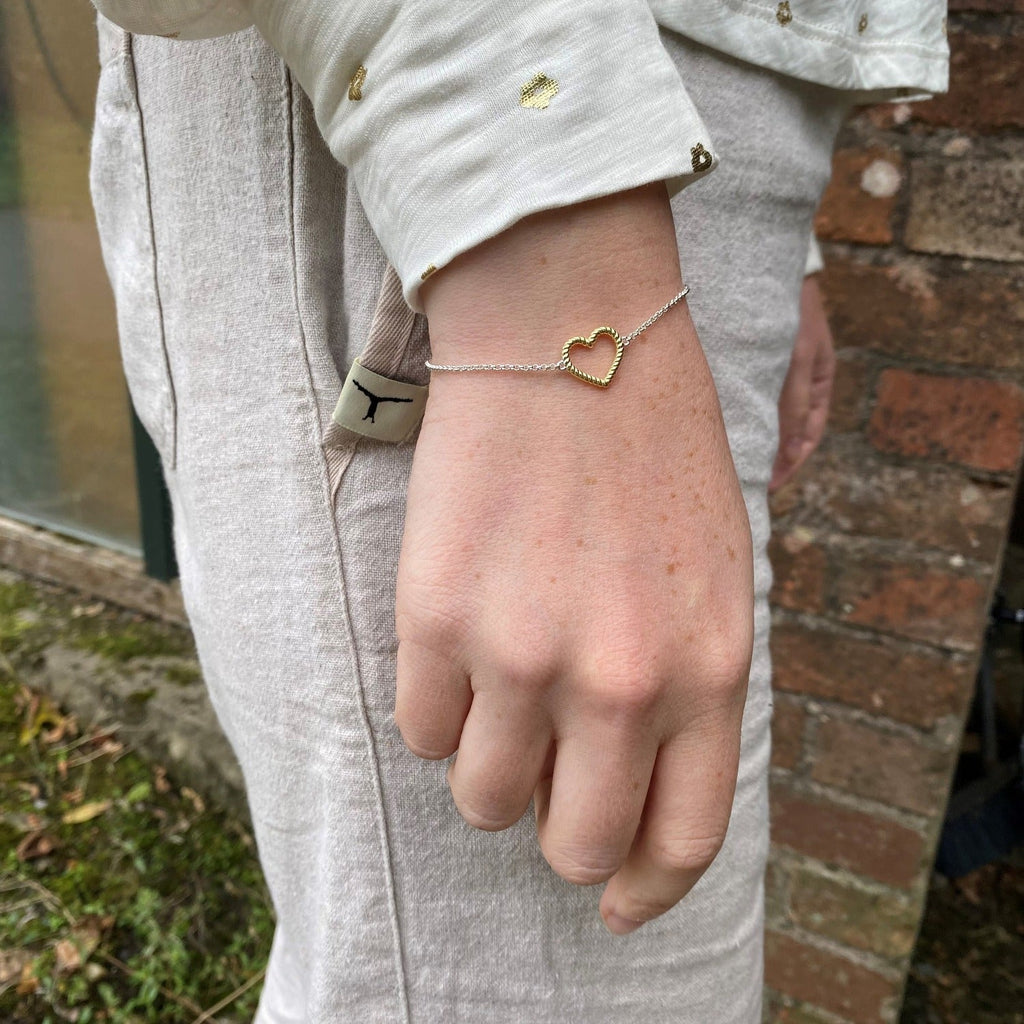 Twisted Heart Bracelet Gold - Reeves & Reeves